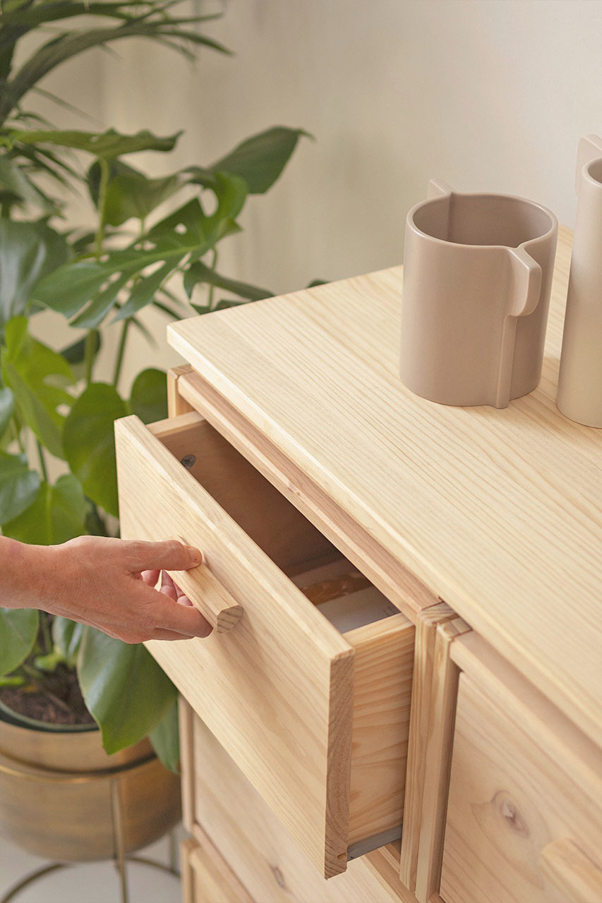 Imagen de ambiente 3 para:C&oacute;moda de madera natural